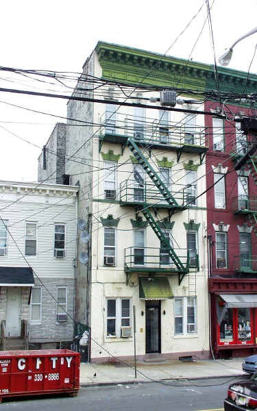 Building Photo - 700A 22nd St