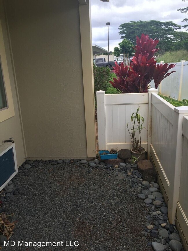 Foto del edificio - 3 br, 2 bath House - 95-1008 Ukuwai Street...