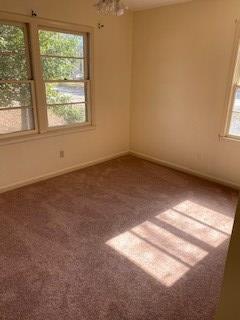 Building Photo - 2406 Spring Valley Dr