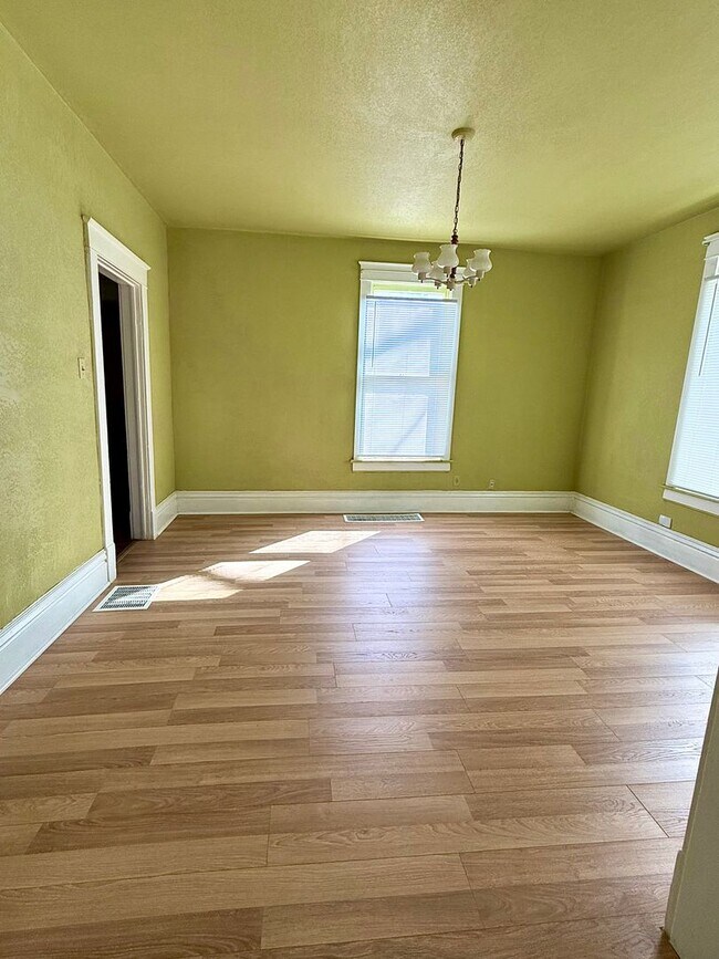 Foto del edificio - Single Family Home