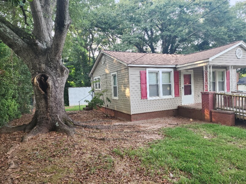 Primary Photo - 506 Spring St