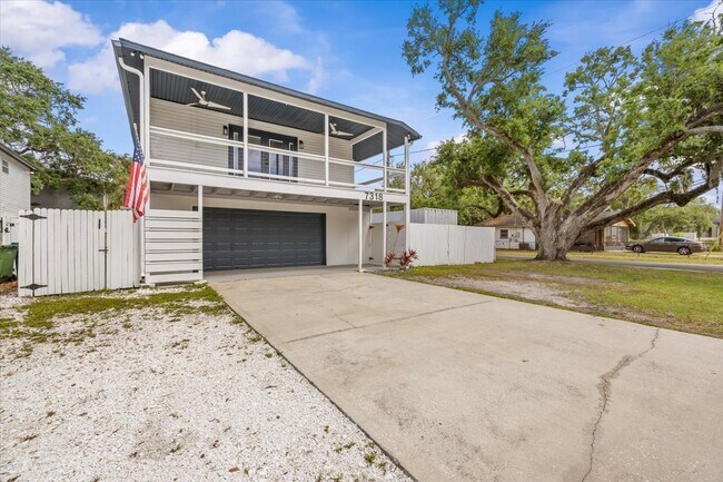 Foto del edificio - 7318 S Kissimmee St