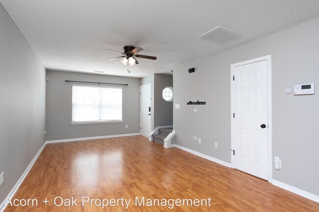 Building Photo - 2 br, 1.5 bath House - 3356 Tarleton West.