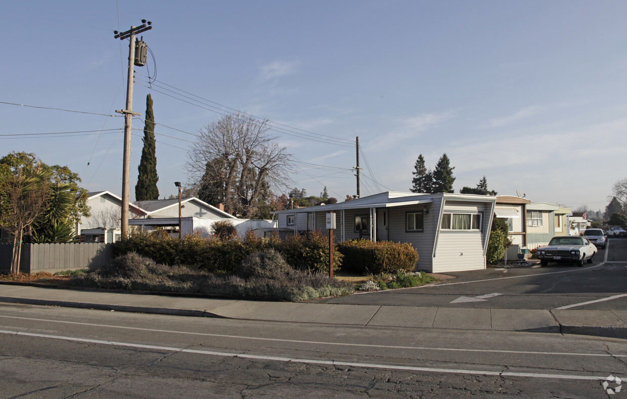 Primary Photo - Colonial Acres Mobile home Park