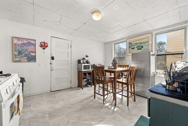 Foto del edificio - 427 Medford St