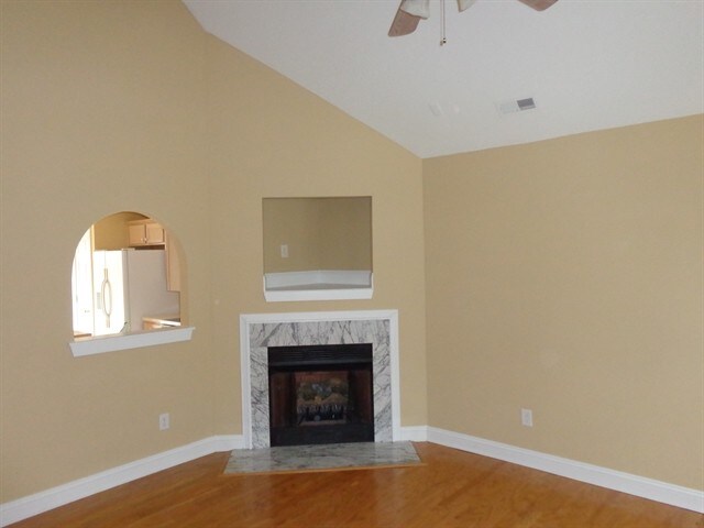 Foto del edificio - 13315 Glencreek Ln