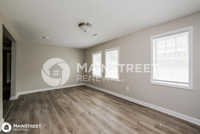 Foto del edificio - 206 E BRANCH ST, BENSON, NC 27504