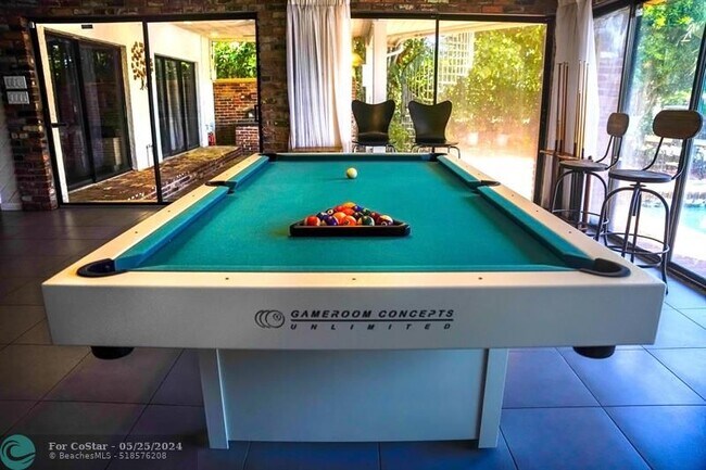 Foto del edificio - 1700 SE 12th Ct