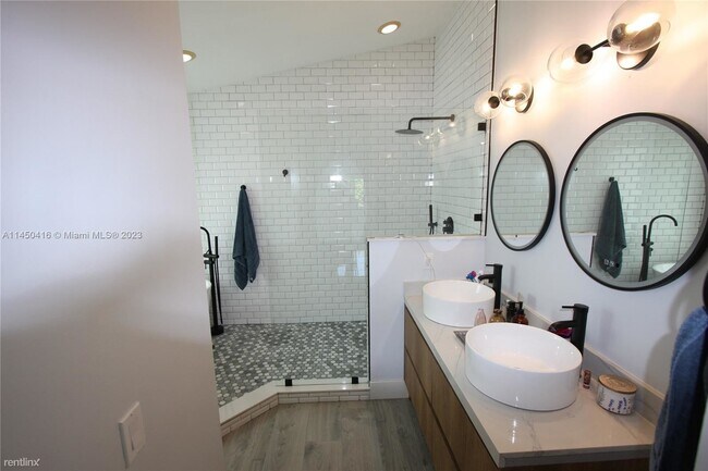 Foto del edificio - 3 br, 2.5 bath House - Chelsea at Ivanhoe