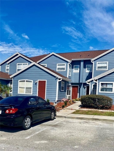 Primary Photo - 711 Caribbean Dr