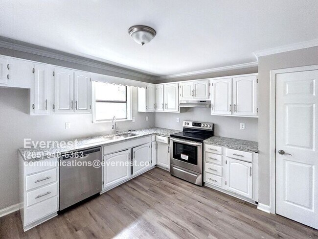 Foto del edificio - 1226 Thompson Rd