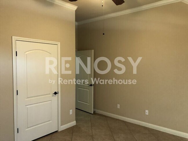 Building Photo - Gorgeous, 3 Bedroom/2 Bath Home in Avalon!!