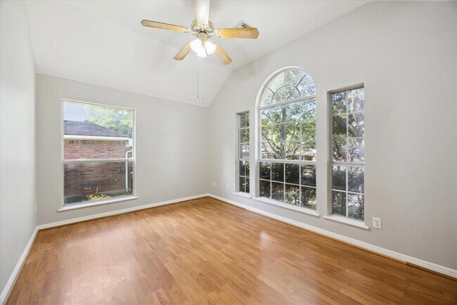 Building Photo - 1824 Chasewood Dr
