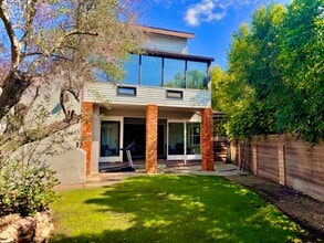 Building Photo - 11447 Biona Dr