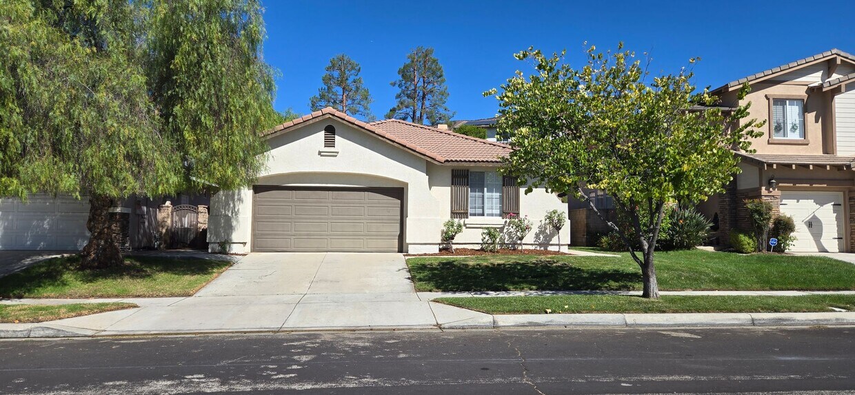 Primary Photo - Chapman Heights Home