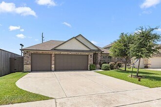 Building Photo - 15003 Moonlight Mist Dr