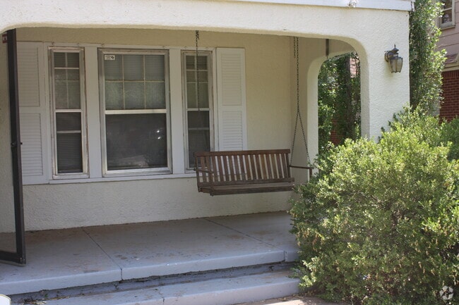 Building Photo - 2513 20th St