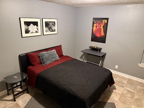 Building Photo - 4156 Pleasant Colony Dr