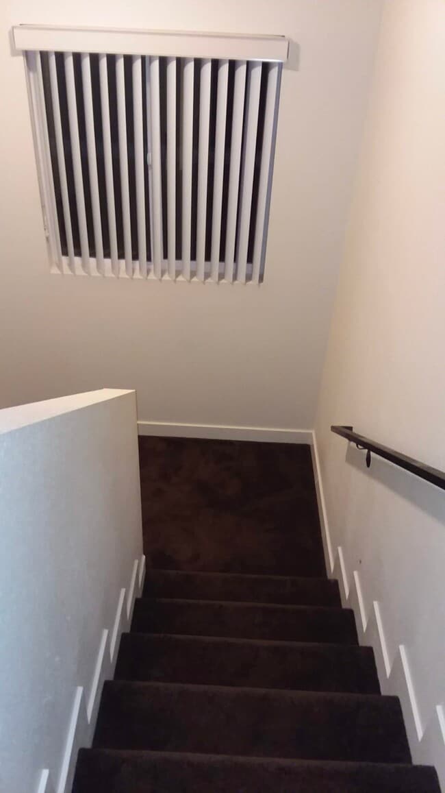 Photo - 639 W 95th St House