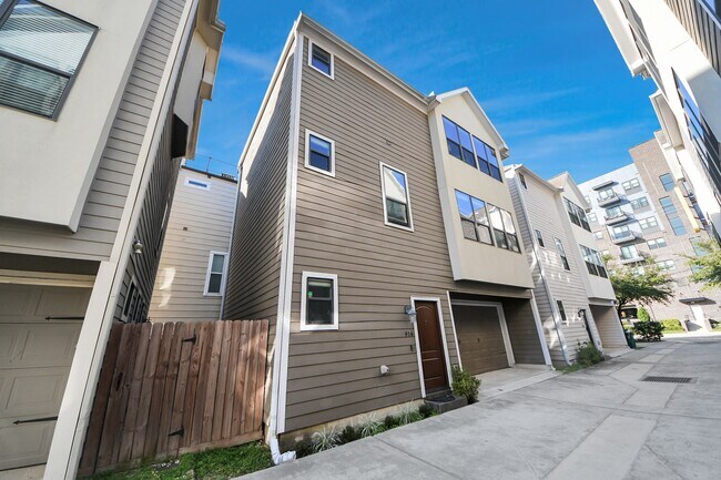 Foto del edificio - 916 W 20th St