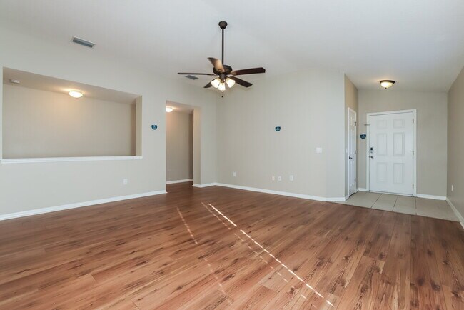 Foto del edificio - 2126 Hunters Greene Dr