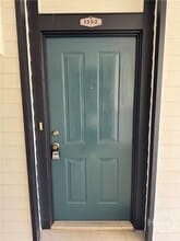 Building Photo - 211 North Ave