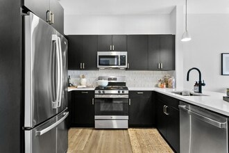 Building Photo - The Olmsted Farmington