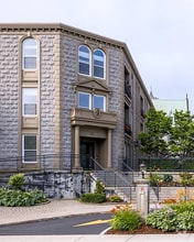 Building Photo - 25 Bonaventure Ave
