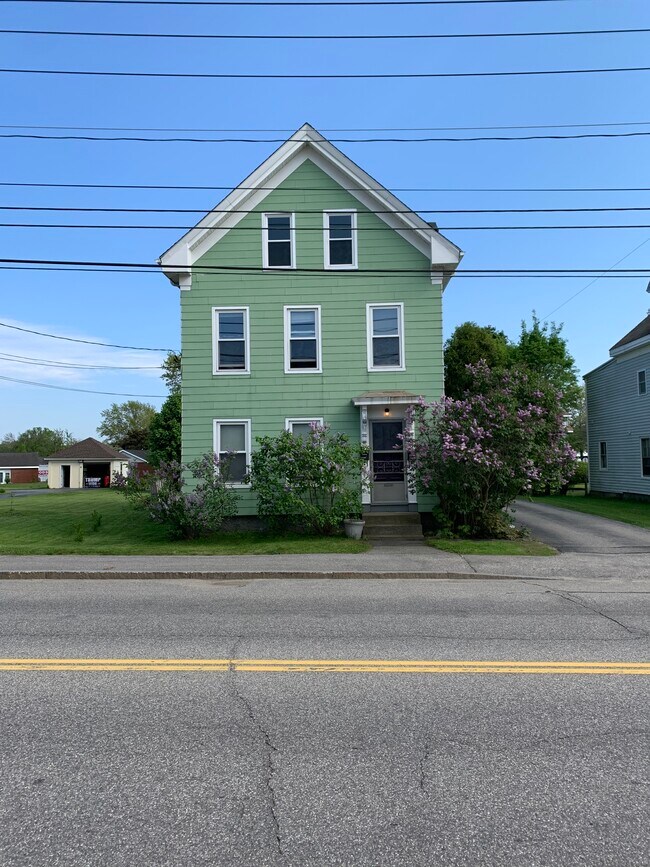 261 Alfred St Unit 1, Biddeford, ME 04005 Apartments Biddeford, ME