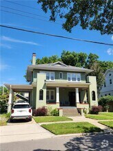 Building Photo - 1420 Morris Crescent