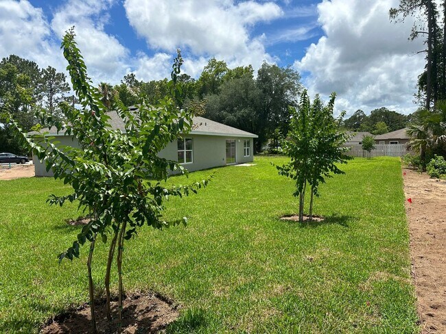 Building Photo - Brand New CBS construction 3 Bedroom 2 bat...