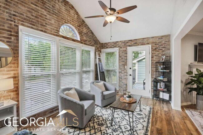 Foto del edificio - 2214 Canyon Point Cir
