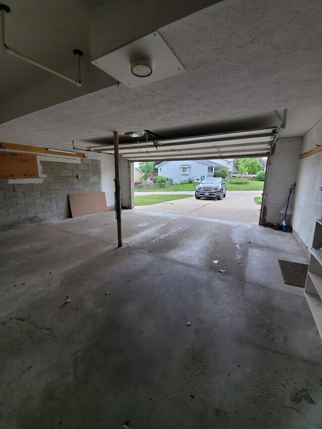 Foto del edificio - 7955 Vernon Ave
