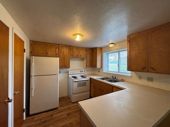 Foto del edificio - 3984 Ethel Ln