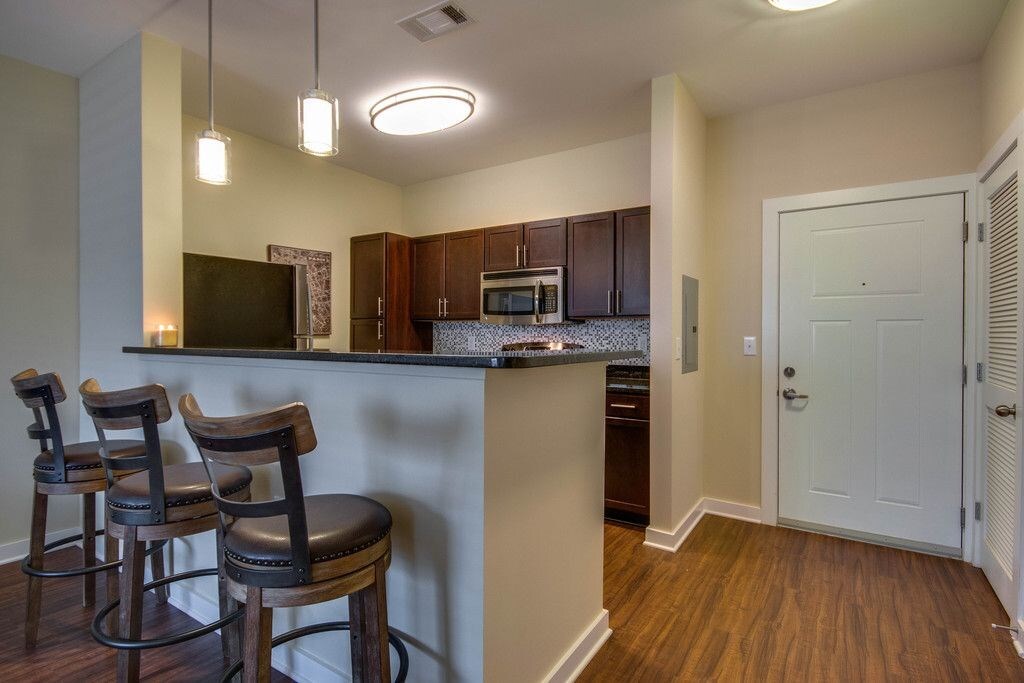 Cocina - 2197 Nolensville Pike