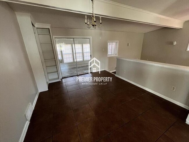 Foto del edificio - 3455 S Perkins Rd