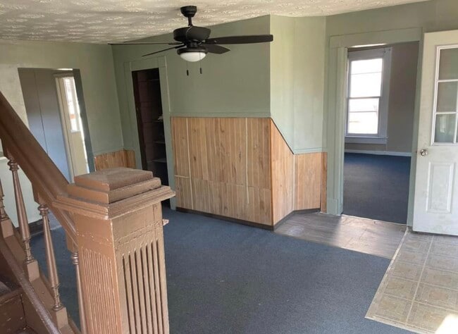 Building Photo - 144 Wayt St