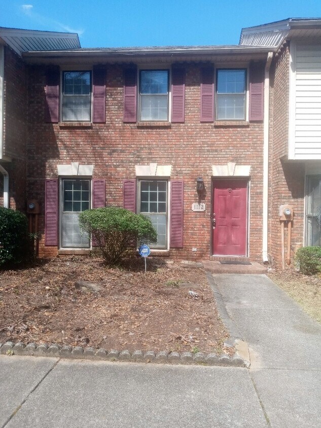 Primary Photo - Spacious Townhome