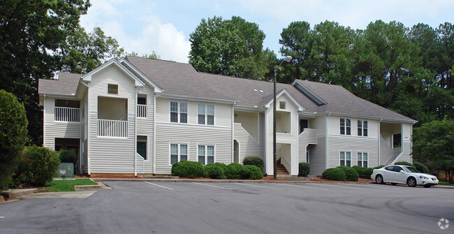 Building Photo - Jeffries' Ridge Apartments