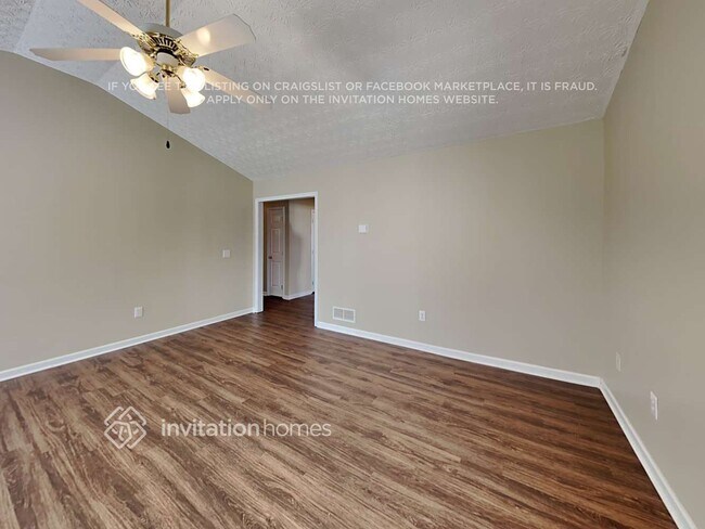 Building Photo - 273 Rockingham Dr