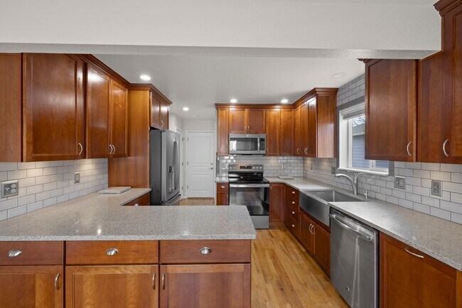 Foto del edificio - Move-In Ready 4 Bed, 3.5 Bath Home in Prime Loveland Location!