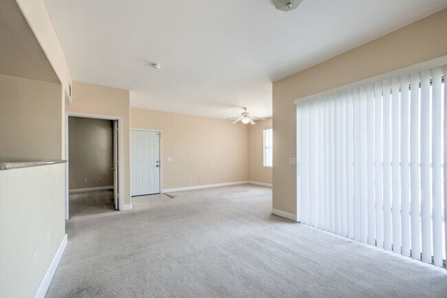 Foto del edificio - SW- 2 Bedroom Condo!