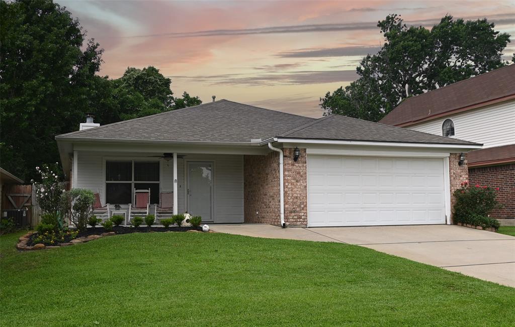 Foto principal - 6867 Stillwater Dr