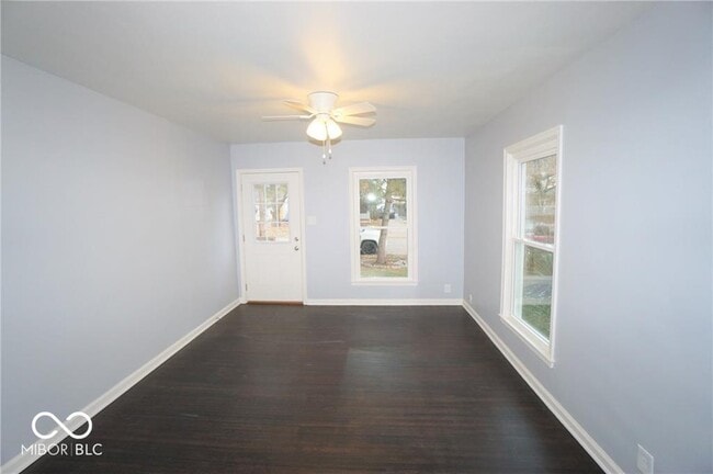 Building Photo - 4842 Hillside Ave