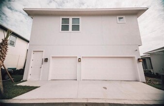 Building Photo - 6824 Bridgman St