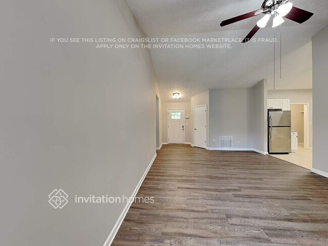 Foto del edificio - 7032 N Shore Dr