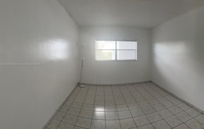 Foto del edificio - 2420 Johnson St