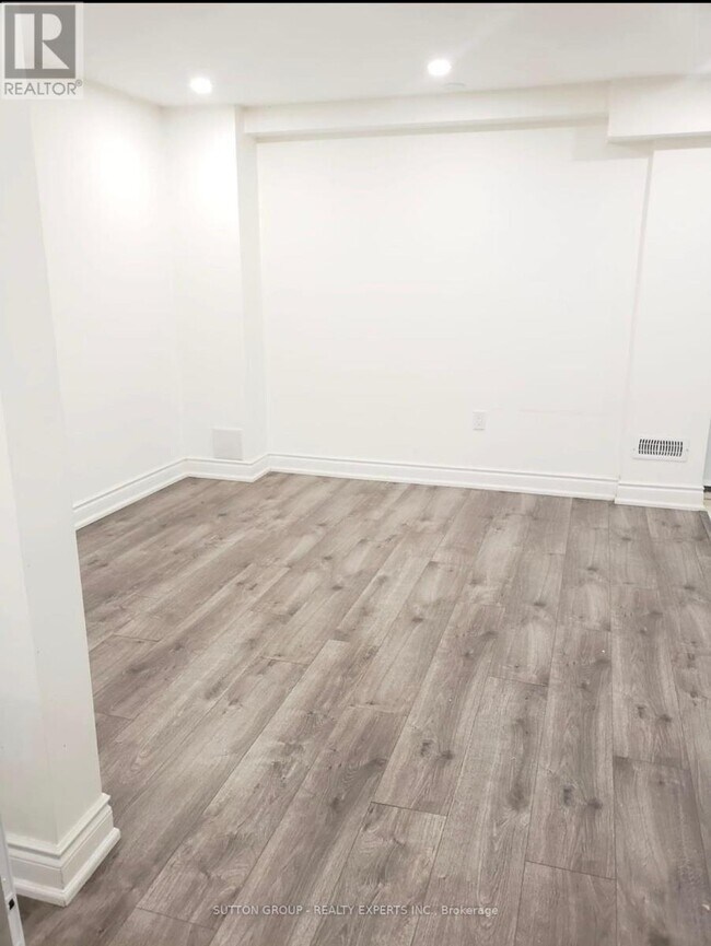 Photo du bâtiment - 10 Newcastle Crescent