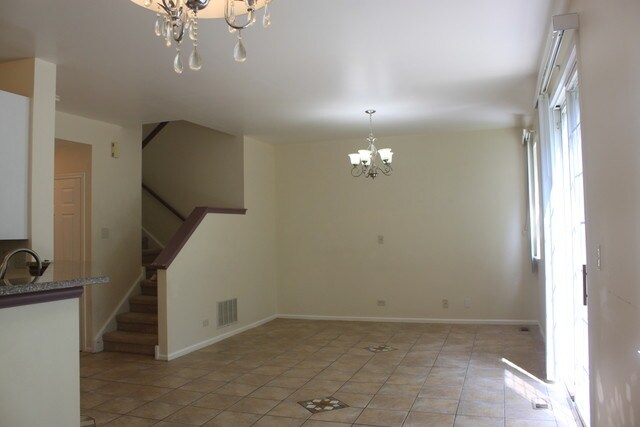 Building Photo - 2443 Madiera Ln
