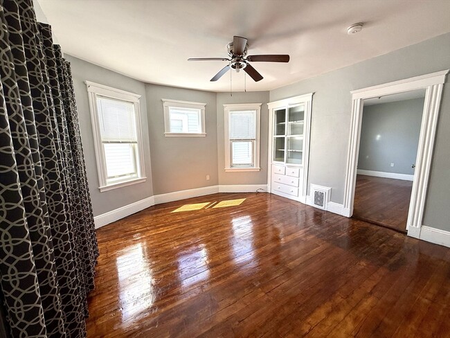 Building Photo - 38 Sudan St